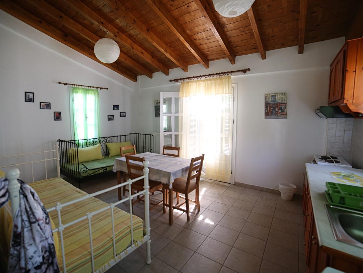 Studios Argyri Ágios Kírykos Buitenkant foto